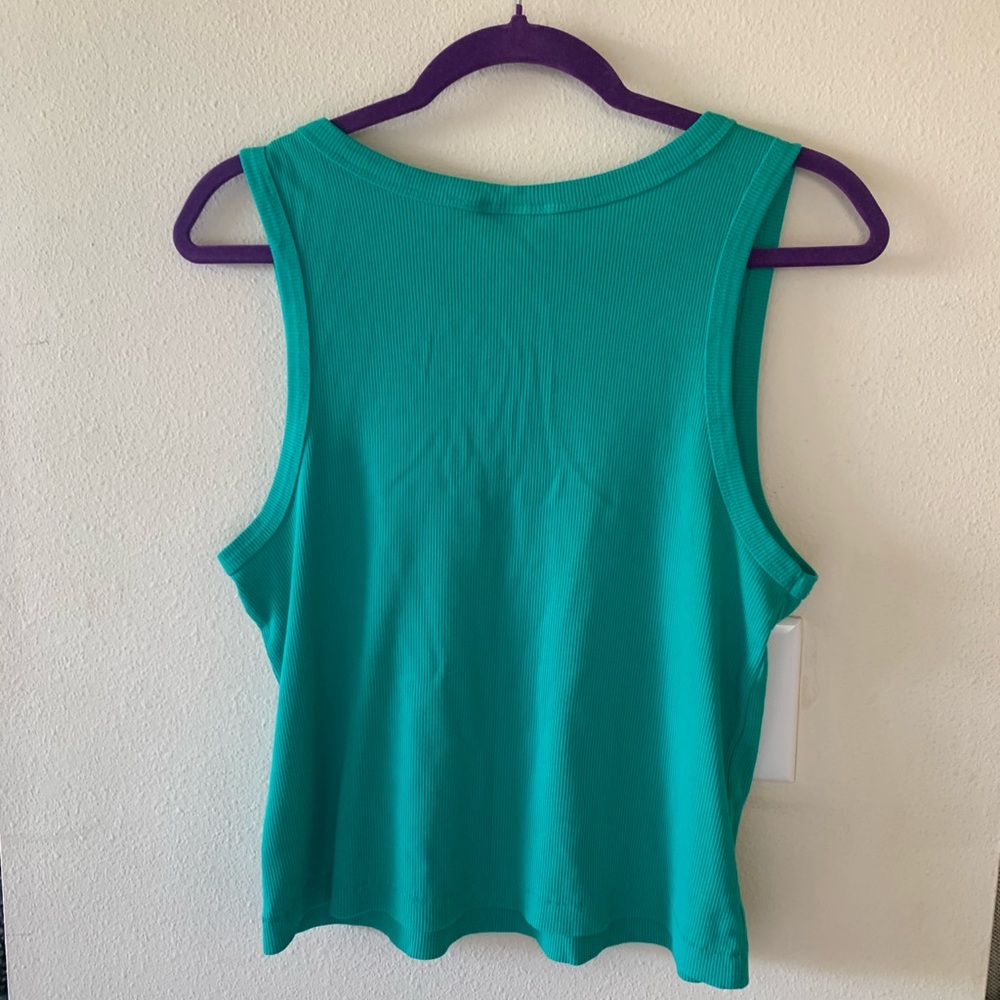 Universal Thread Turquoise Tank Top - Picture 2 of 6